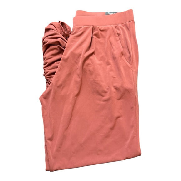 Express | Scrunched Bottom Pants - Picture 5 of 6